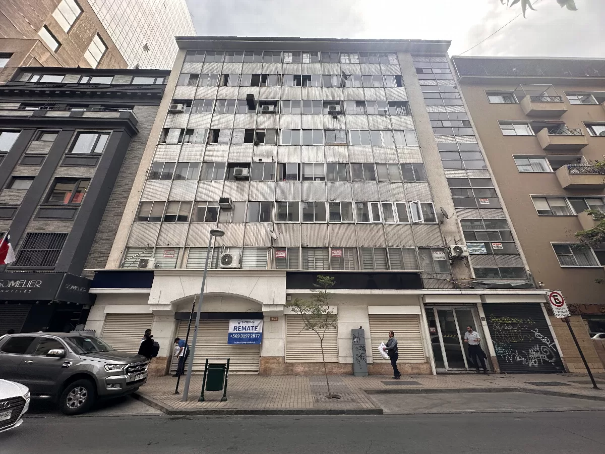 Imagen publicada por Tattersall: Local Comercial en Santiago