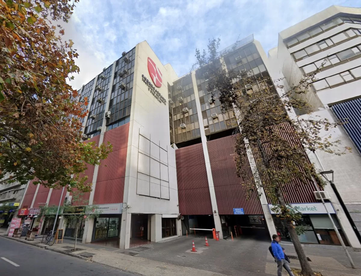 Imagen publicada por Tattersall: Oficina en Santiago